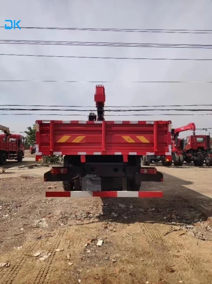 10T Boom Truck Crane